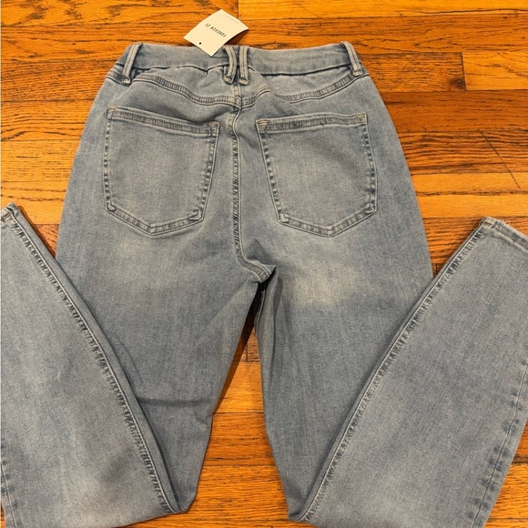 Forever 21 Blue “curvy skinny” Jeans: sculpts and slims💙 see pic for details 💙 - Picture 10 of 13